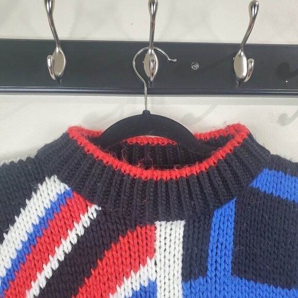 Exclusive Imports vintage 80s Knit Sweater size medium hand knitted - Picture 3 of 5